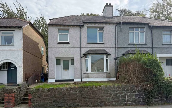 Caernarfon Road, Bangor, Gwynedd, LL57