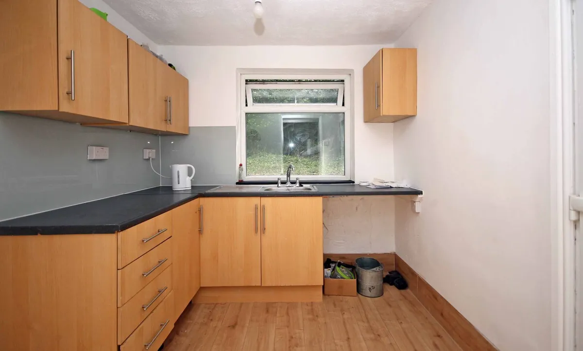 Caernarfon Road, Bangor, Gwynedd, LL57