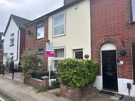 Golden Noble Hill, Colchester photo