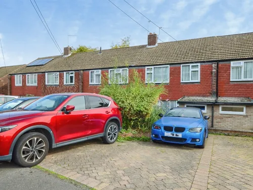 Lynton Road, Cheshamphoto