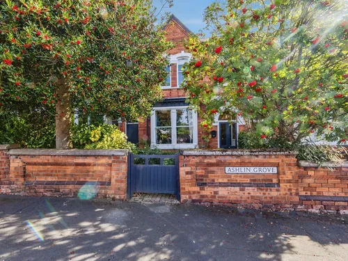 Ashlin Grove, Lincolnphoto