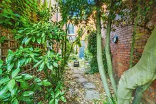 Ashlin Grove, Lincoln