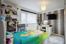 Walnut Close, Leeds