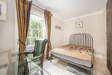 Hampton Court Road, Hampton, TW12 photo 5