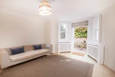 Maple Road London KT6 photo 8