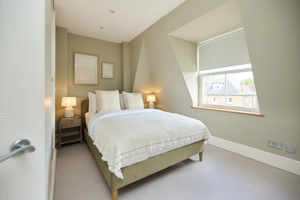 Adamson Road NW3 photo 8