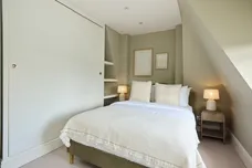 Adamson Road NW3 photo 9