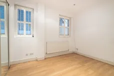 Greencroft Gardens London NW6 photo 3