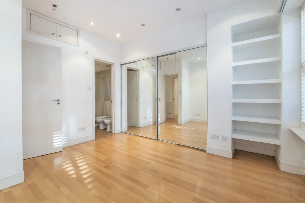 Greencroft Gardens London NW6 photo 5