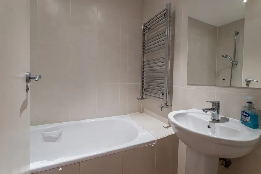 Greencroft Gardens London NW6 photo 9