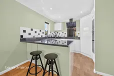 Whelan Way, Wallington
