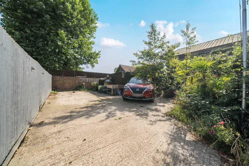 Chapel Street, Thatcham, RG18 photo 21