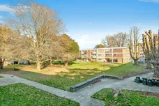 Ifield Drive, CRAWLEY