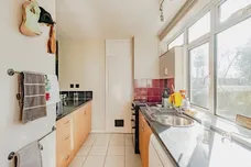 Ifield Drive, CRAWLEY