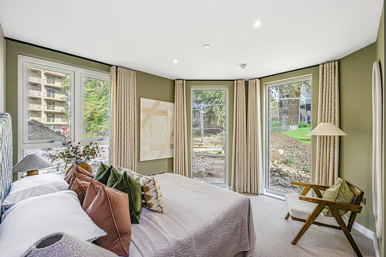 Twyford Abbey Road, London, NW10 photo 16