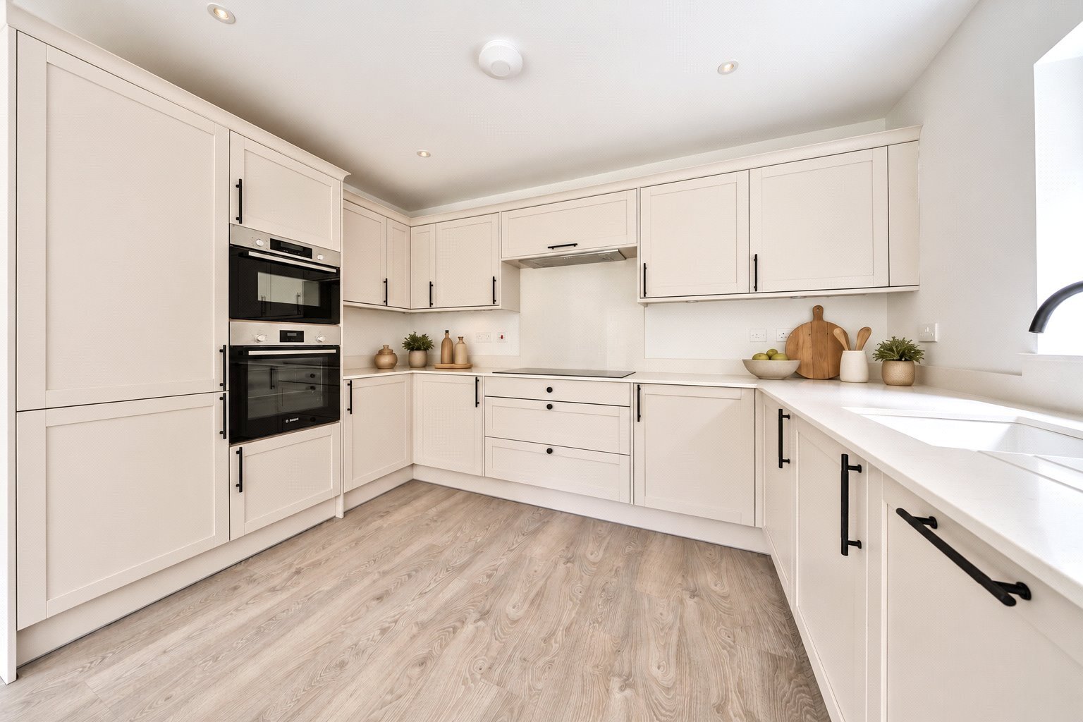 Holt Lane, North Warnborough, Hampshire, RG29 Image 4