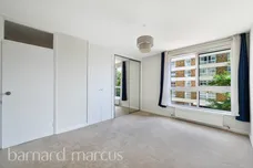 Warwick Drive, Putney, London