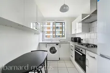 Warwick Drive, Putney, London