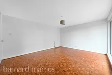 Warwick Drive, Putney, London
