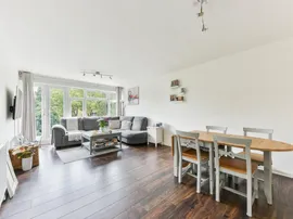 Putney Hill, Putney, London photo