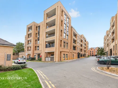 Thimble Crescent, WALLINGTONphoto