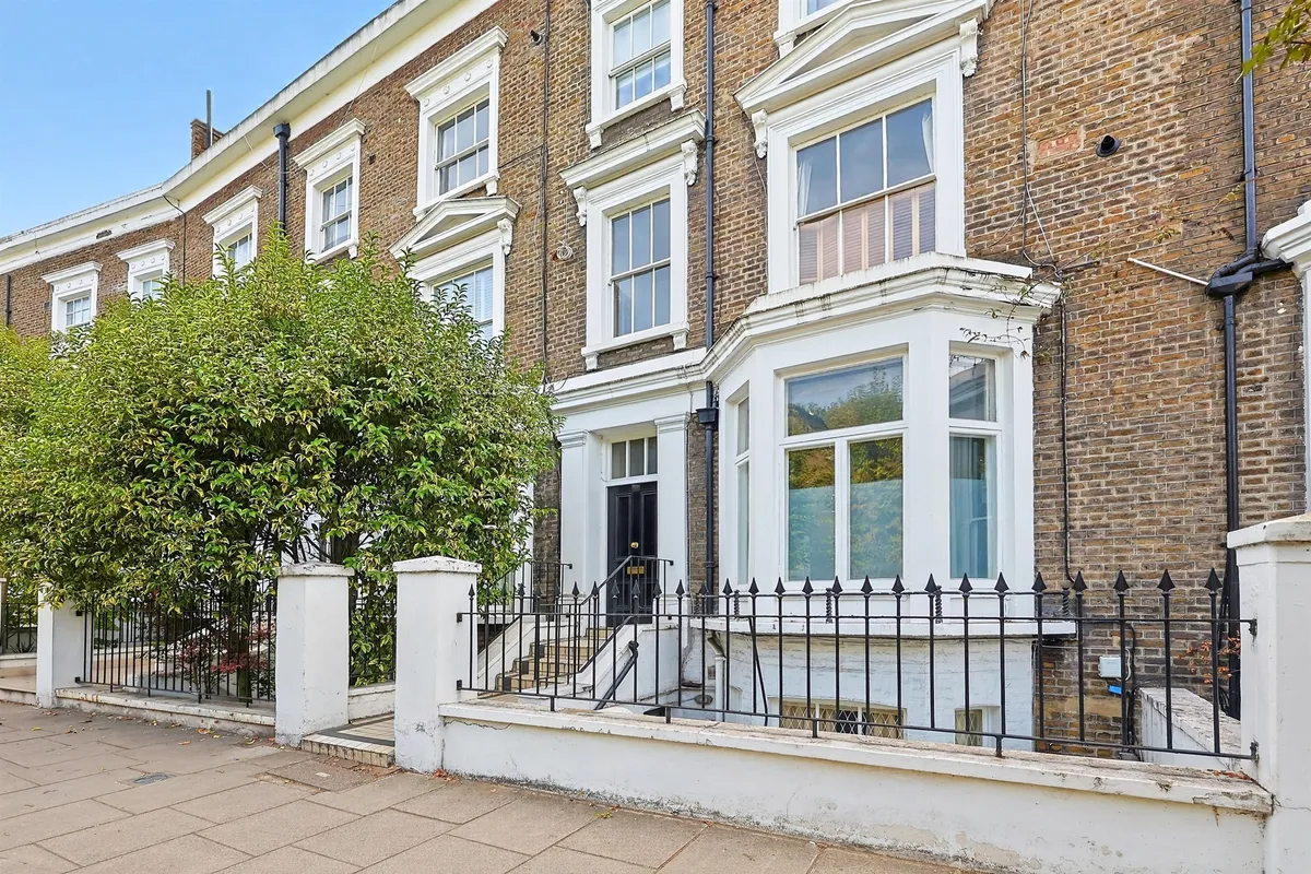 Warwick Gardens, London