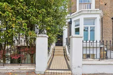 Warwick Gardens, London