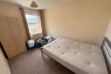The Crescent, Eastleigh