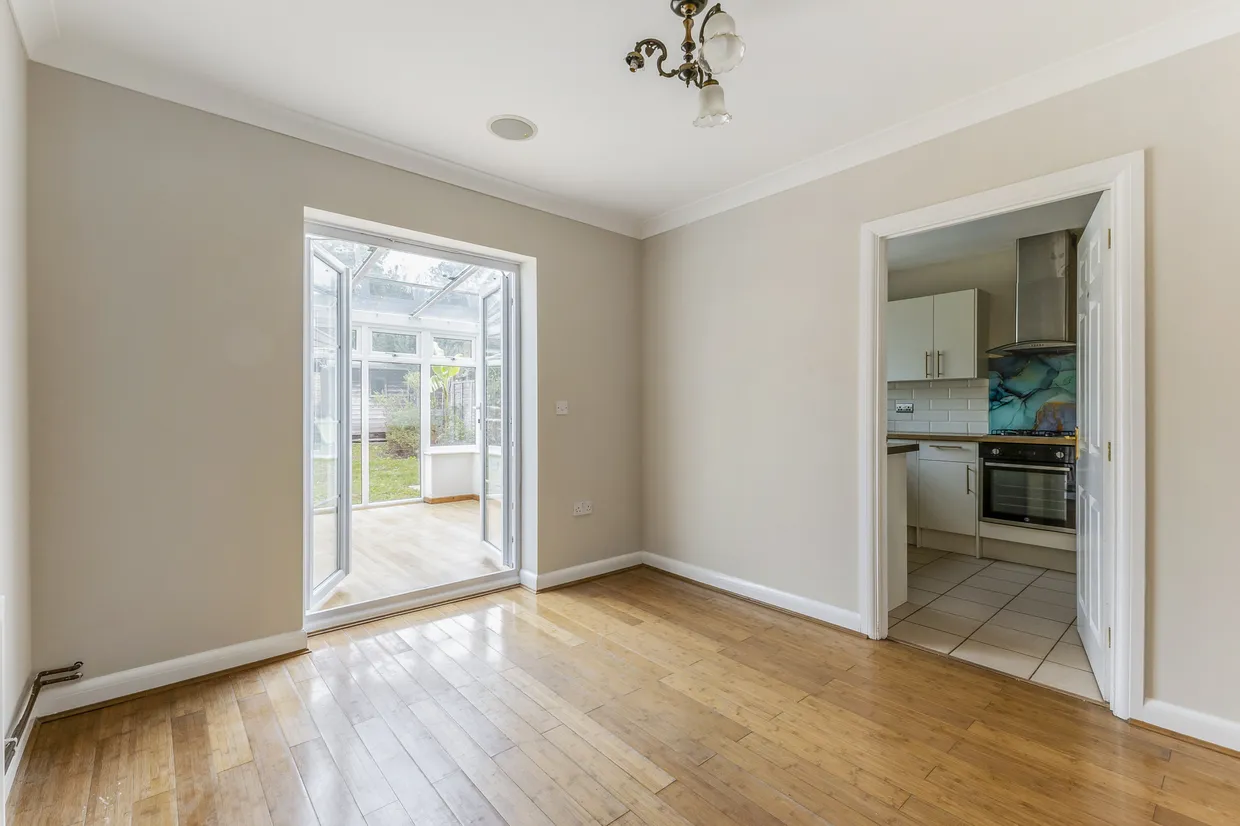 Lady Aylesford Avenue, Stanmore, HA7 photo 10