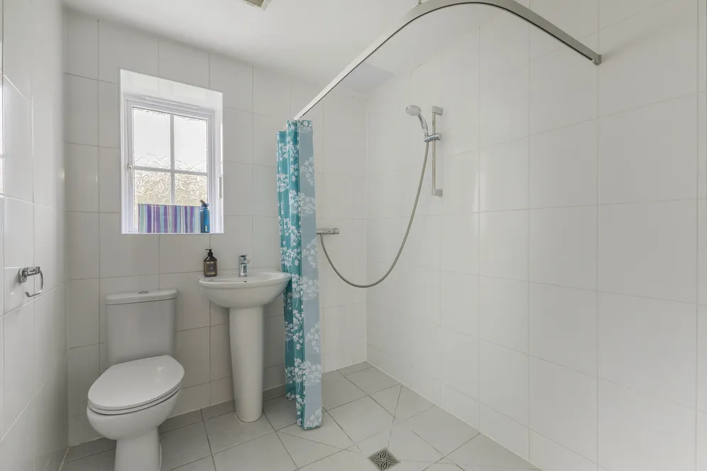 Lady Aylesford Avenue, Stanmore, HA7 photo 21