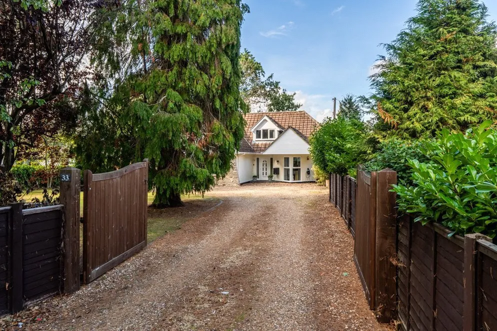 Property carousel item 40