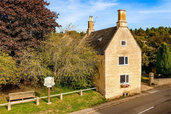 Brigstock Road, Stanion, NN14 photo 18