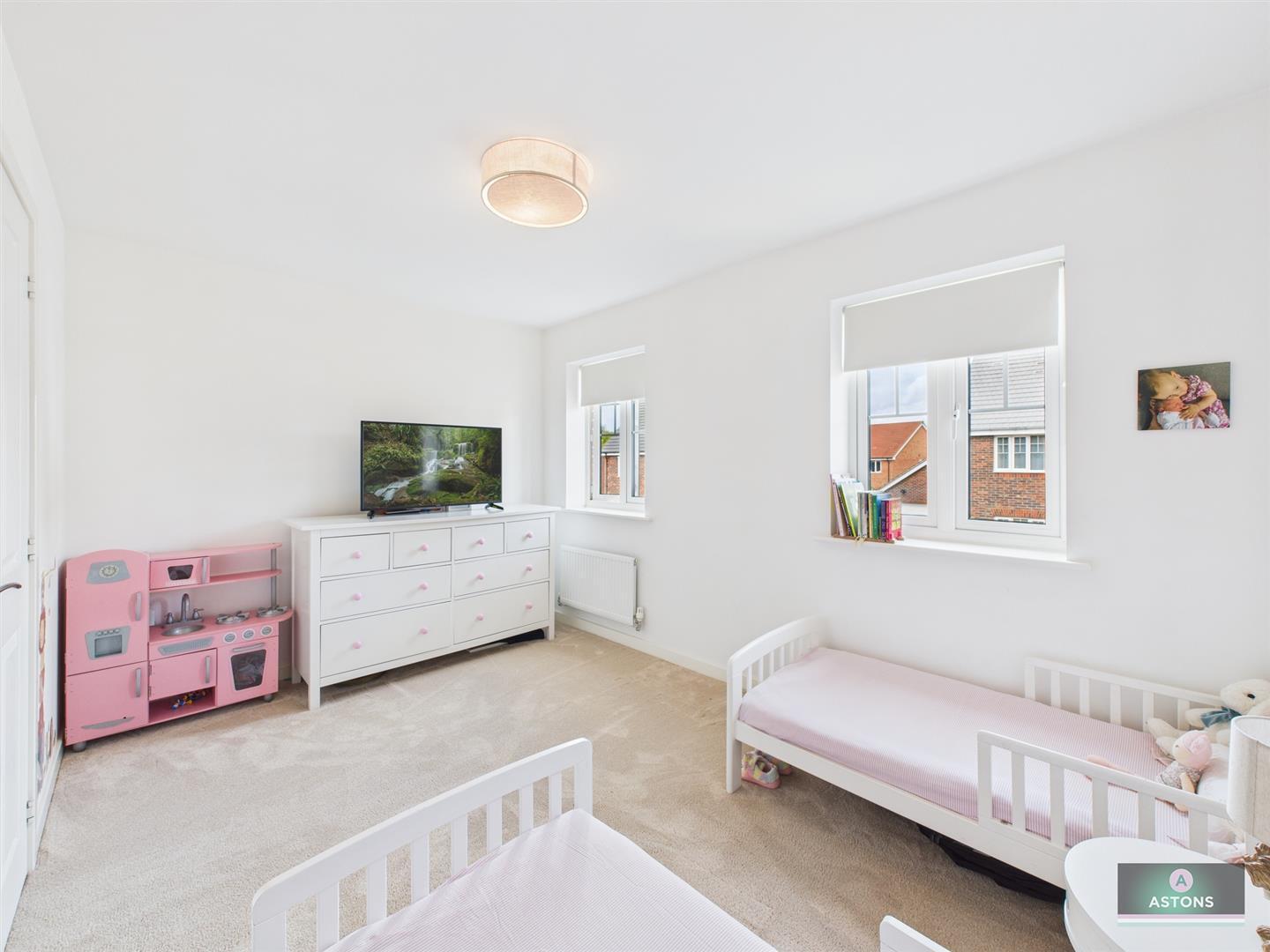 Foxglove Drive, Forgewood Image 14
