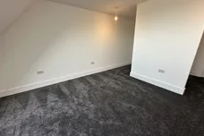Hollowsbrook Road, New Rossington, DONCASTER