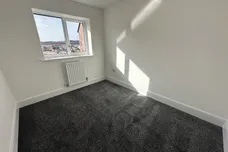Hollowsbrook Road, New Rossington, DONCASTER