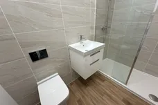 Hollowsbrook Road, New Rossington, DONCASTER