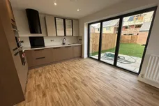 Hollowsbrook Road, New Rossington, DONCASTER