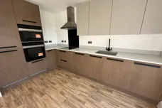 Hollowsbrook Road, New Rossington, DONCASTER