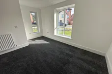 Hollowsbrook Road, New Rossington, DONCASTER