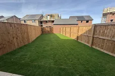 Hollowsbrook Road, New Rossington, DONCASTER