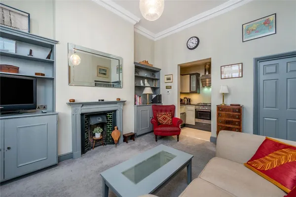 Cumberland Street, London, SW1V photo 1