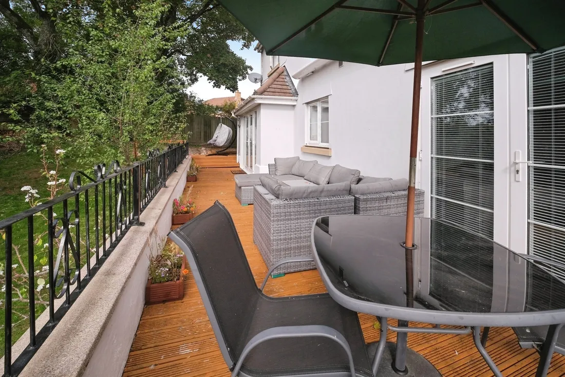 Property photo 35