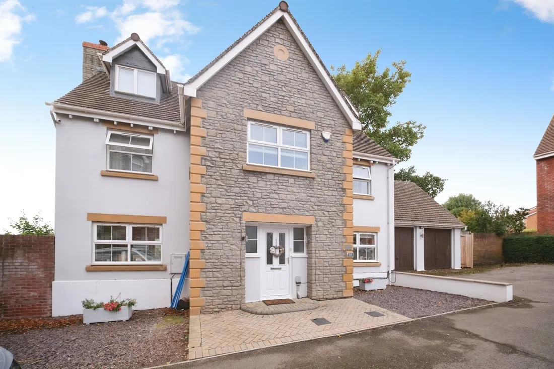 Property photo 37