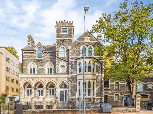 Cathedral Road, Cardiffphoto