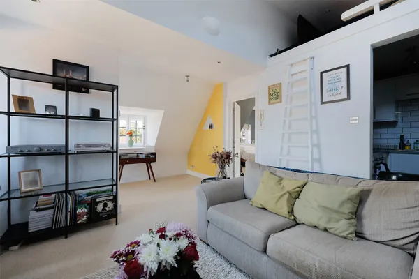 Croydon Road, Reigate, Surrey, RH2