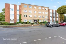 Stanley Road, Sutton