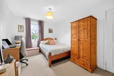 Buntine Crescent, Stirling