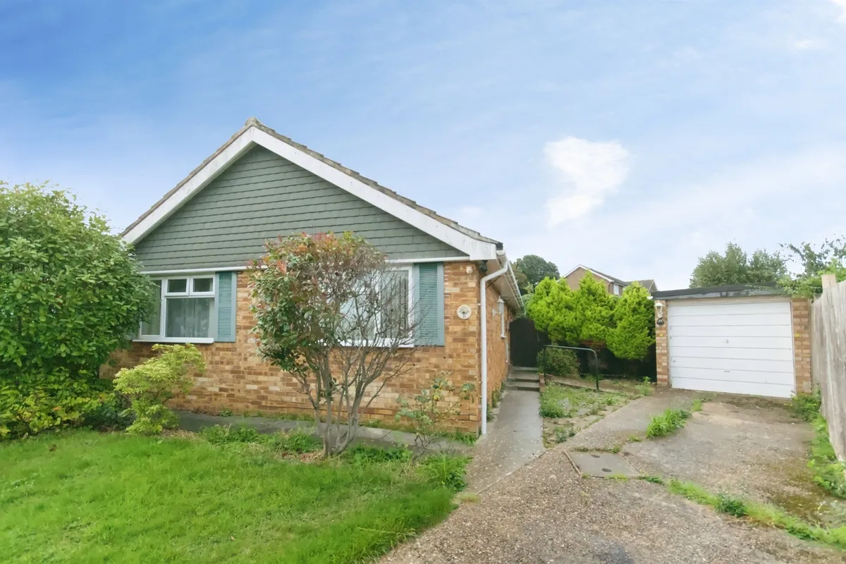Sandown Way, Bexhill-On-Sea