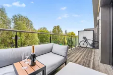 Knaresborough Drive, London