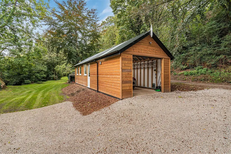 Property Image 47
